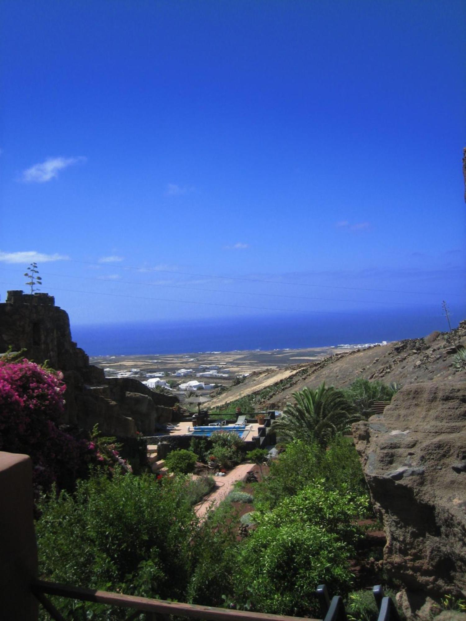 Castillo Lanzarote Villa Sophie - Luxury Villa -Sleep In A Volcanic Cave With Heated Pool 티아즈 외부 사진