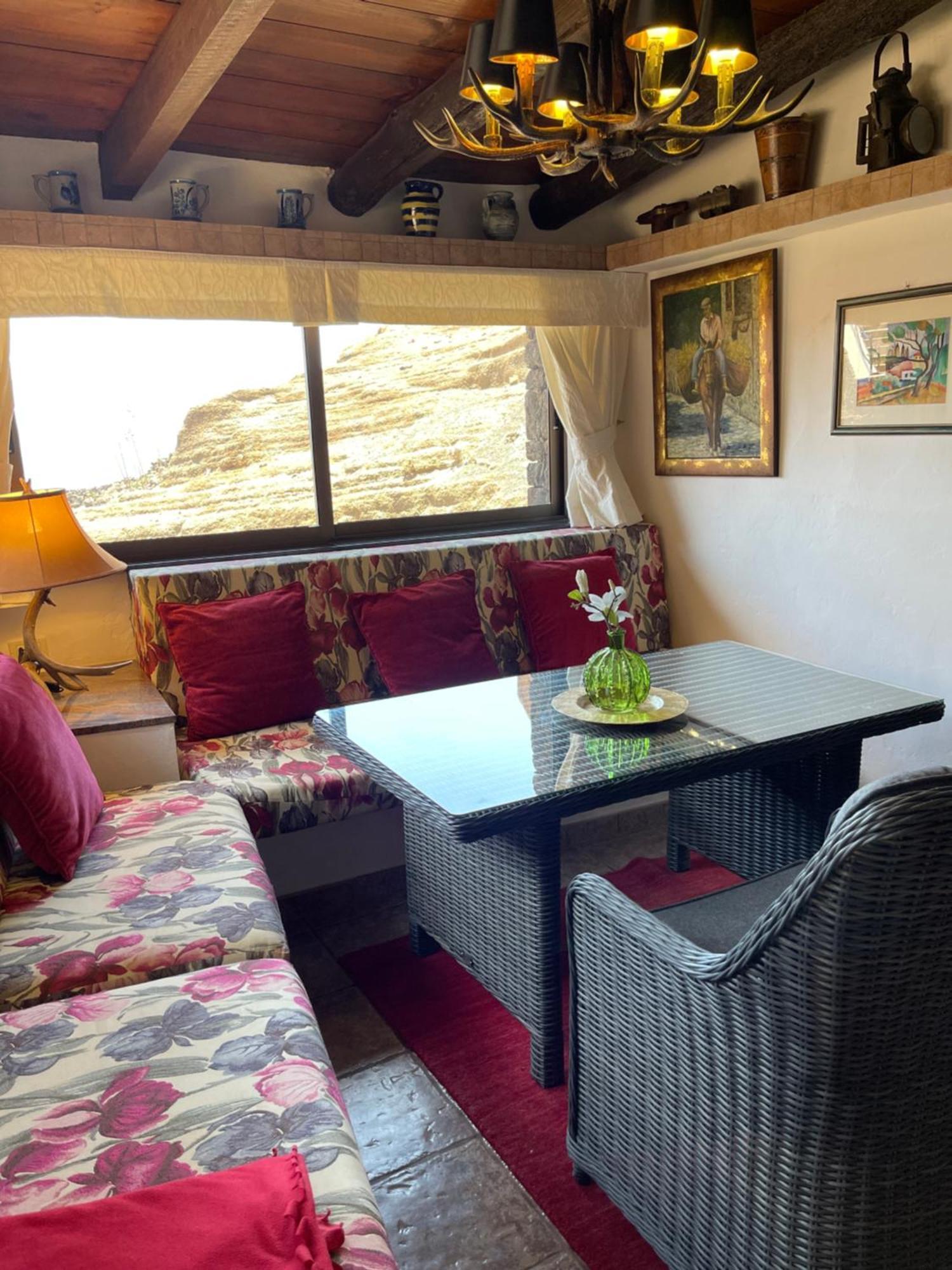 Castillo Lanzarote Villa Sophie - Luxury Villa -Sleep In A Volcanic Cave With Heated Pool 티아즈 외부 사진